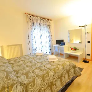 bed-and-breakfast-la-sosta-ponte-san-nicolo.hotelinveneto.com/